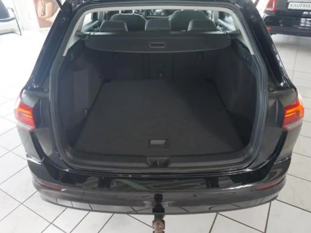 Volkswagen Golf DSG Variant