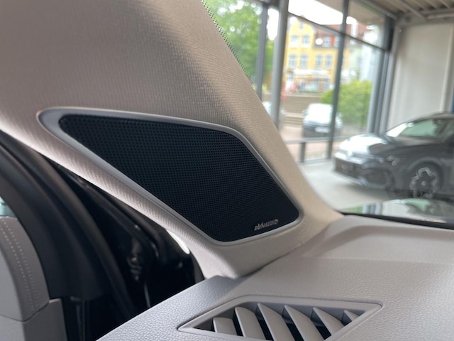 Volkswagen Touareg 4Motion IQ.Drive R-Line