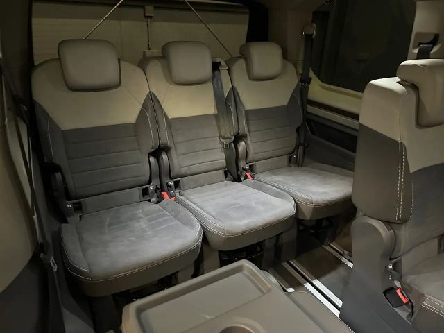 Volkswagen Multivan Style T7