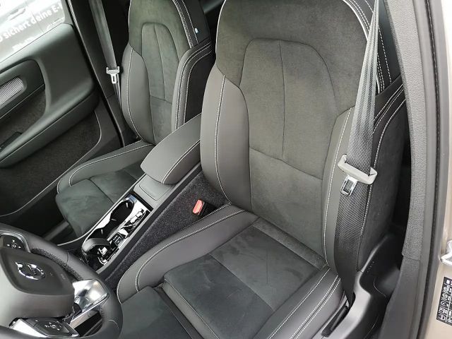 Volvo XC40 Dark Ultimate