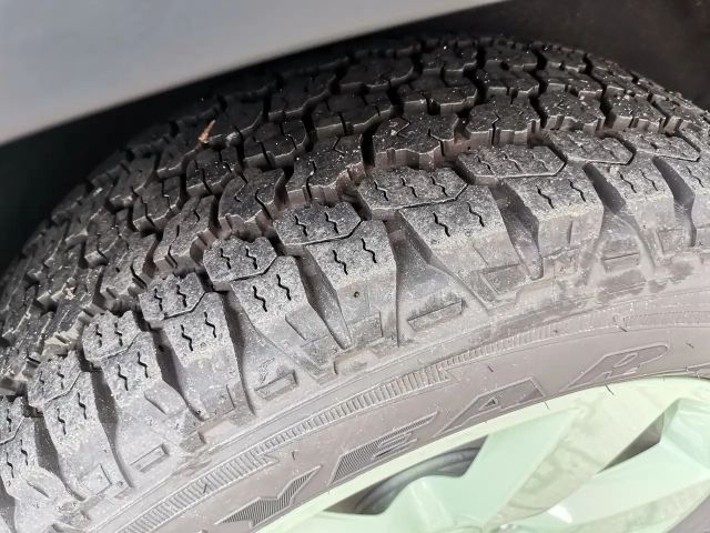 Land Rover Defender 90 D300