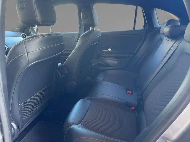 Mercedes-Benz GLA 180 Style