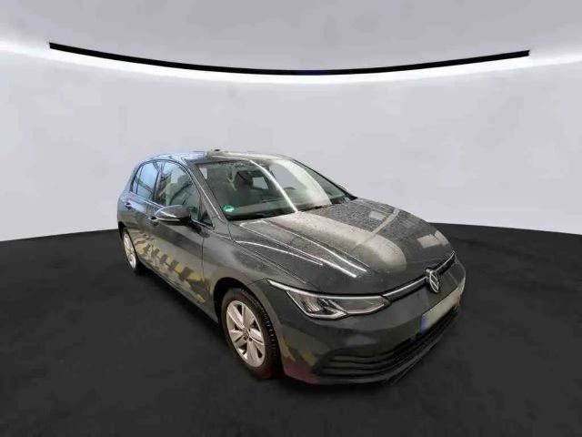 Volkswagen Golf 1.5 eTSI DSG Life