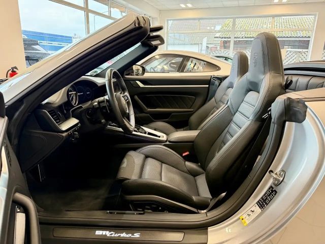 Porsche 992 Cabrio S Turbo
