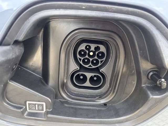 Opel Corsa Electric +SITZHEIZUNG+11KW OBC+FACELIFT+