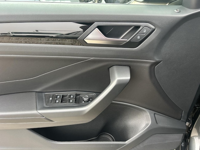 Volkswagen T-Roc TSi ACC+AHK+LED+Virt+PDC+Kamera