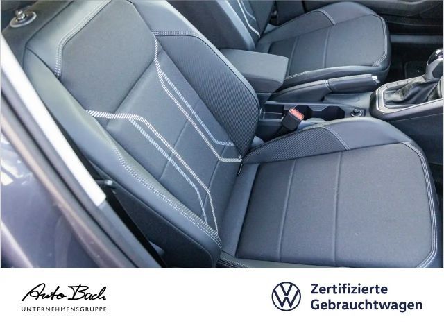 Volkswagen Taigo 1.0 TSI DSG Style