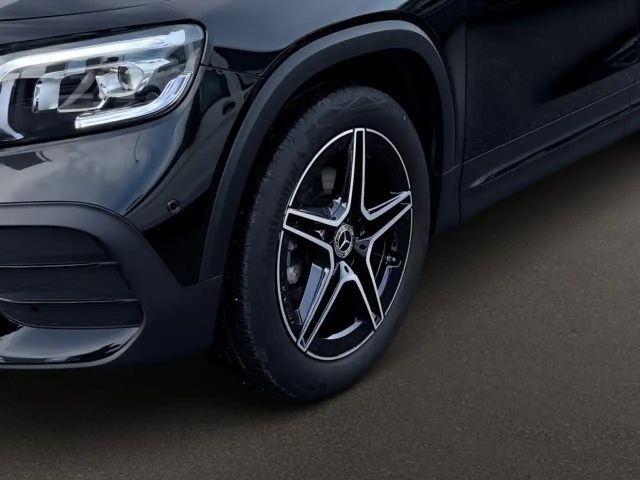 Mercedes-Benz GLB 200 AMG Line