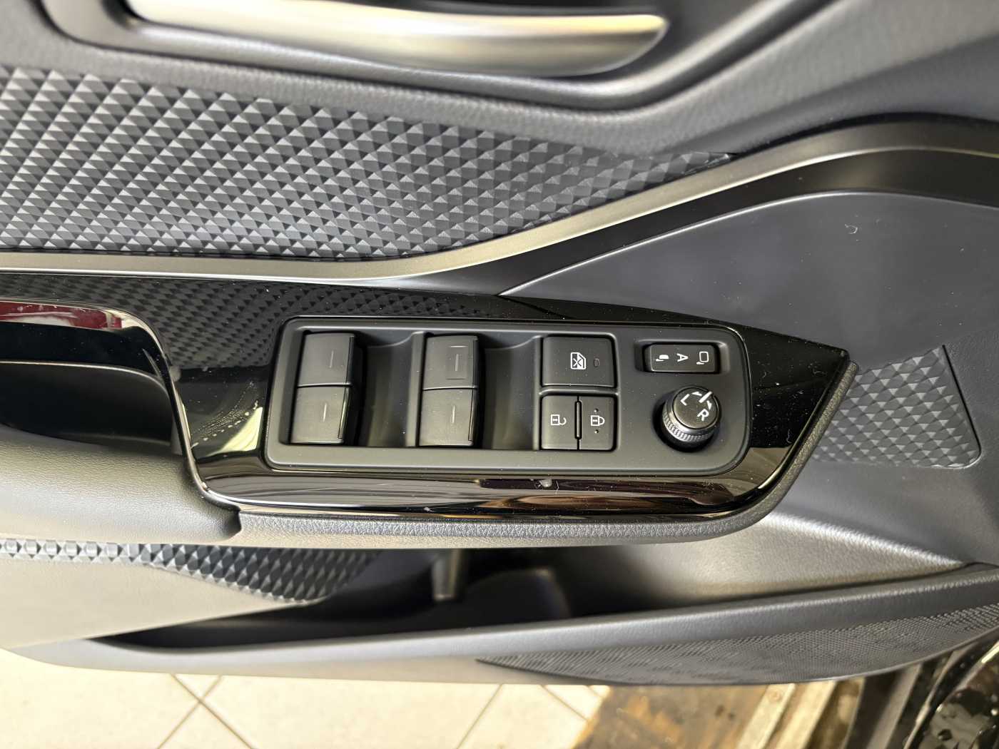 Toyota C-HR 5-deurs Team D