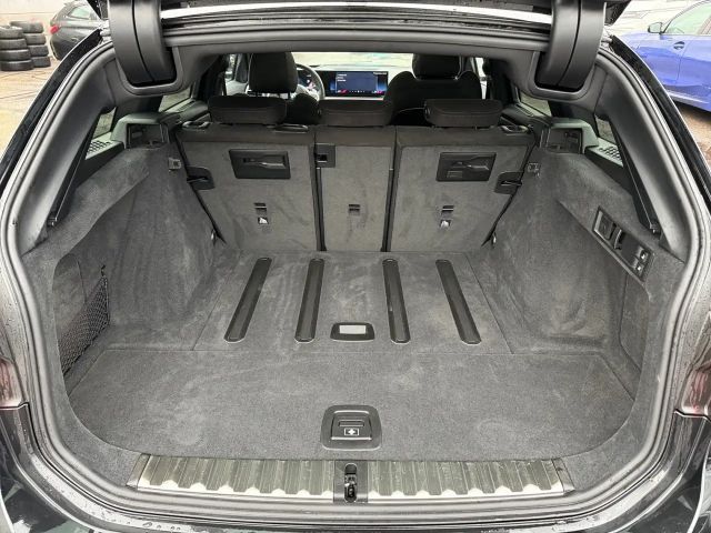 BMW 330 330d M-Sport xDrive