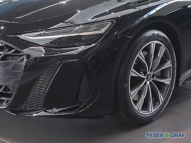 Audi A6 Avant Quattro S-Tronic