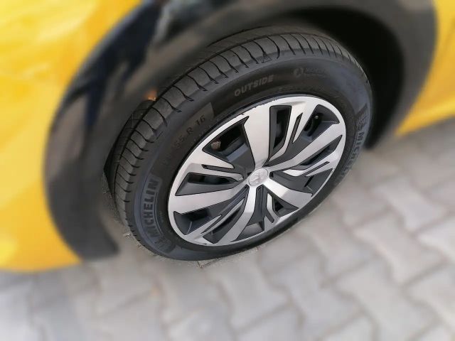 Peugeot E-208 Active Pack