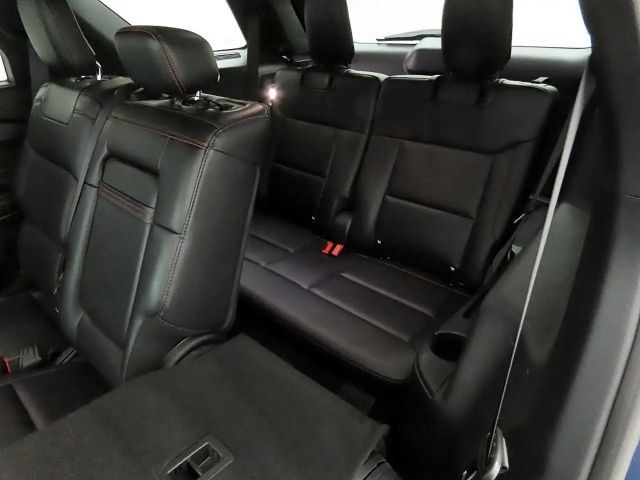 Ford Explorer Plug in Hybrid ST Line