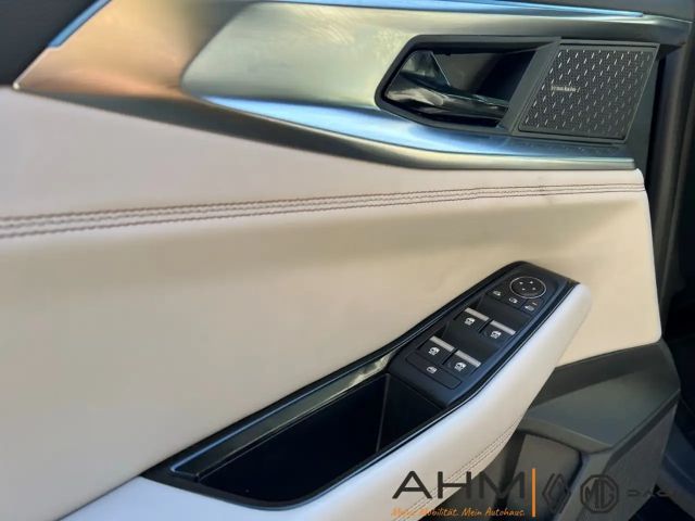 Renault Espace E-Tech Hybrid Iconic