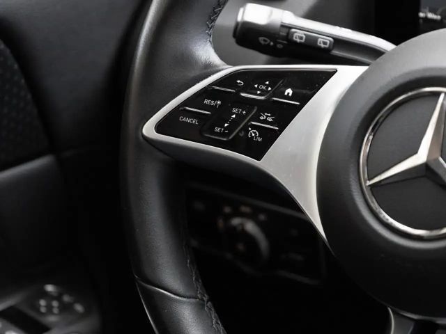 Mercedes-Benz GLA 180 Progressive