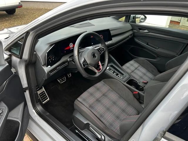 Volkswagen Golf 2.0 TSI DSG GTI