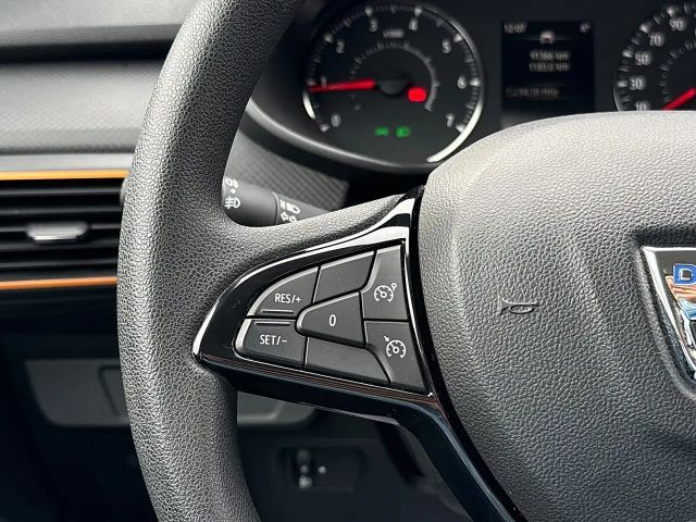 Dacia Sandero Essential Stepway TCe 90