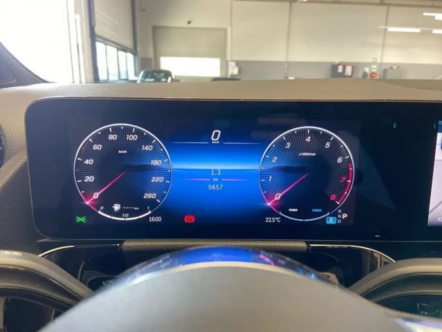 Mercedes-Benz GLA 180 GLA