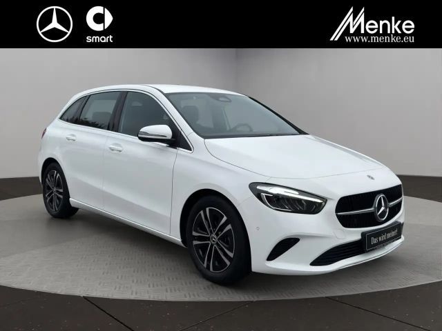 Mercedes-Benz B 180 Kamera+Elektr.-Heckkl+Leder+LED+Lenkradhzg