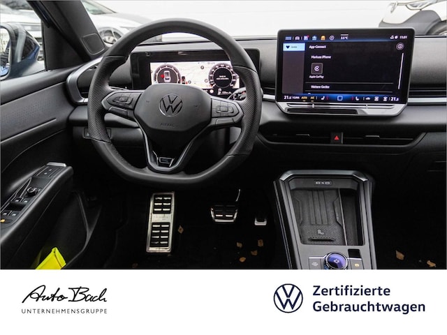 Volkswagen T-Roc 1.5 eTSI DSG R-Line