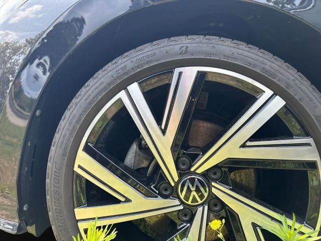 Volkswagen Golf DSG R-Line Variant