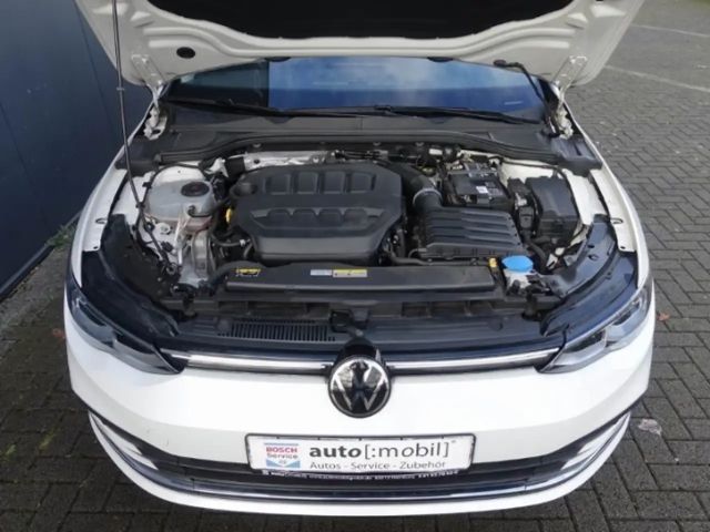Volkswagen Golf 2.0 TSI DSG Golf VIII Style