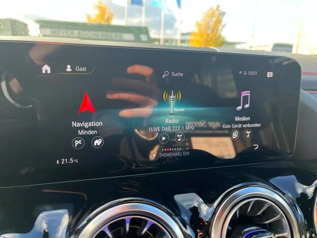 Mercedes-Benz EQA 300 4MATIC AMG Line