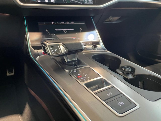 Audi S6 Avant Quattro