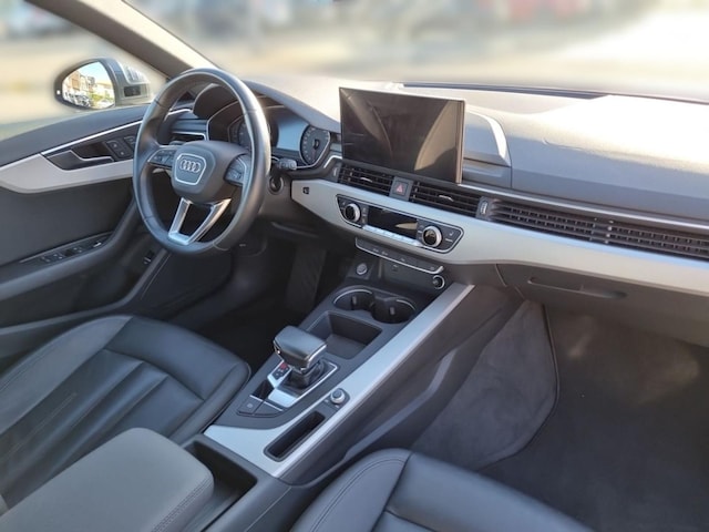 Audi A4 35 TFSI Avant S-Tronic