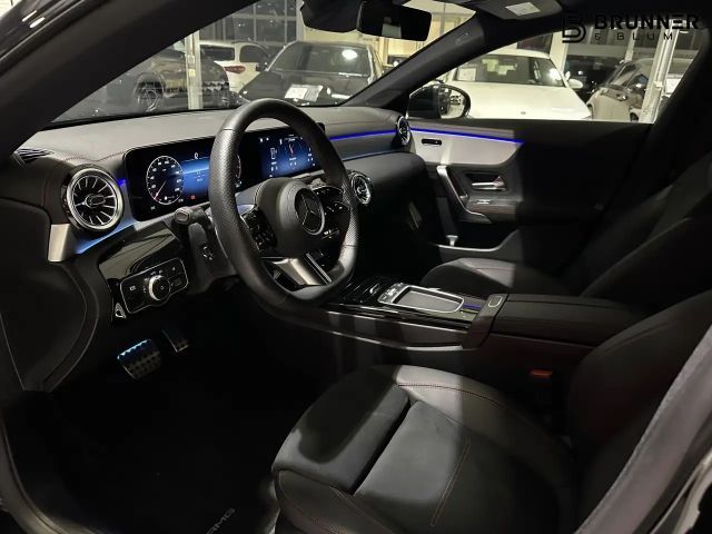 Mercedes-Benz CLA 180 AMG Line Coupé