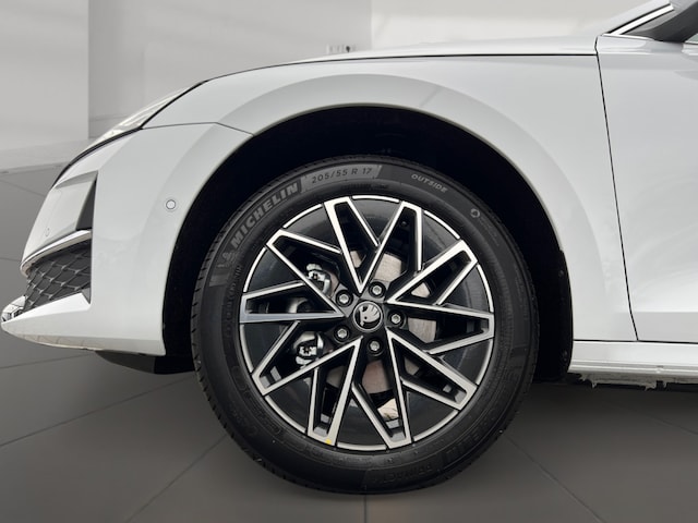 Skoda Octavia Combi Selection