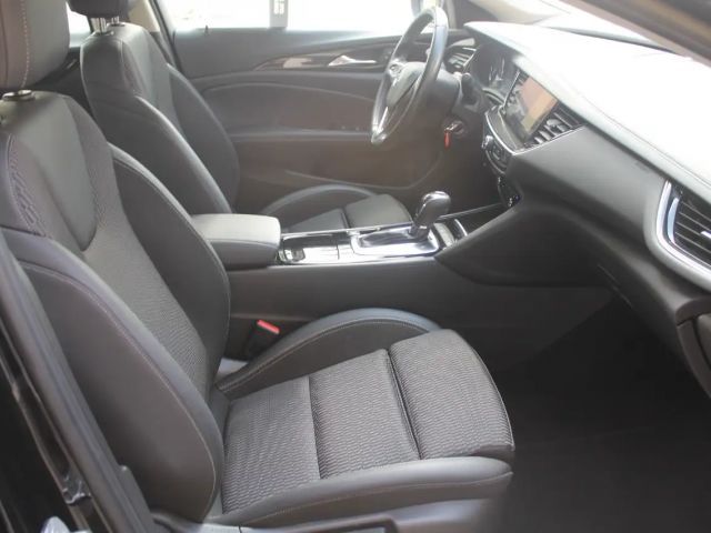 Opel Insignia 2.0 CDTI Elegance Grand Sport