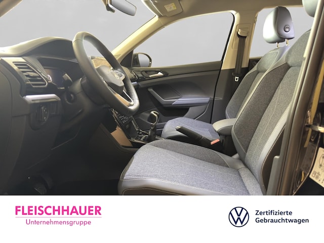 Volkswagen T-Cross Style