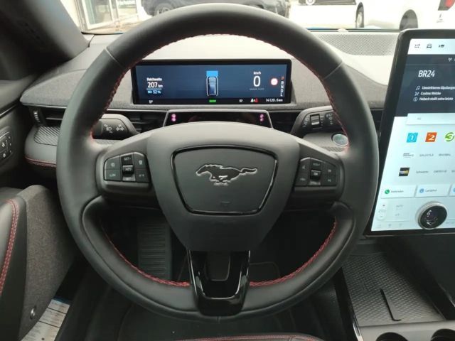 Ford Mustang Mach-E AWD Premium