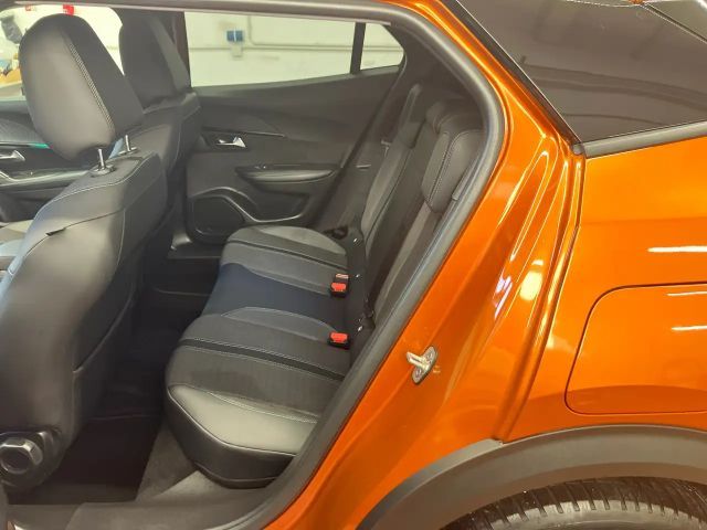 Peugeot E-2008 Allure Pack