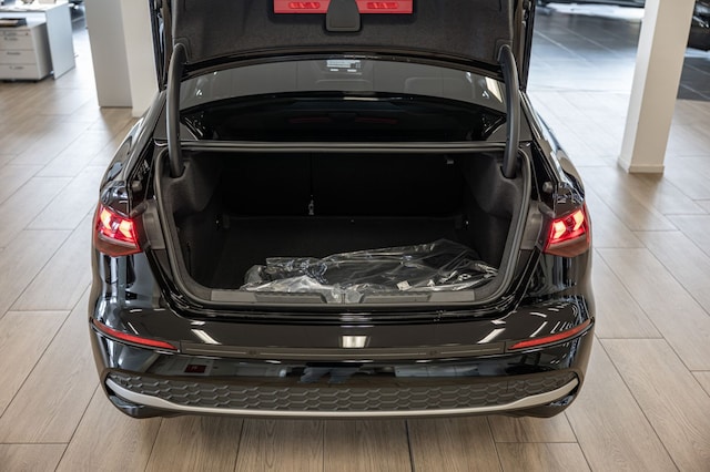 Audi A3 30 TFSI S-Tronic Sedan