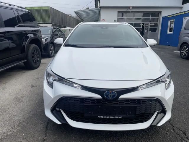 Toyota Corolla Active Hybride Touring