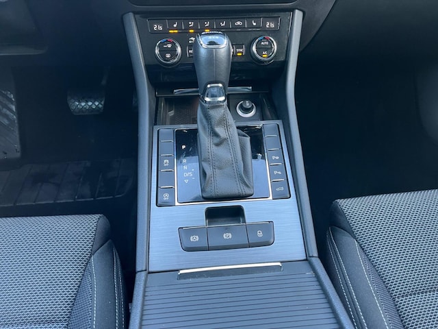 Skoda Superb 2.0 TDI 4x4 Combi Style Style