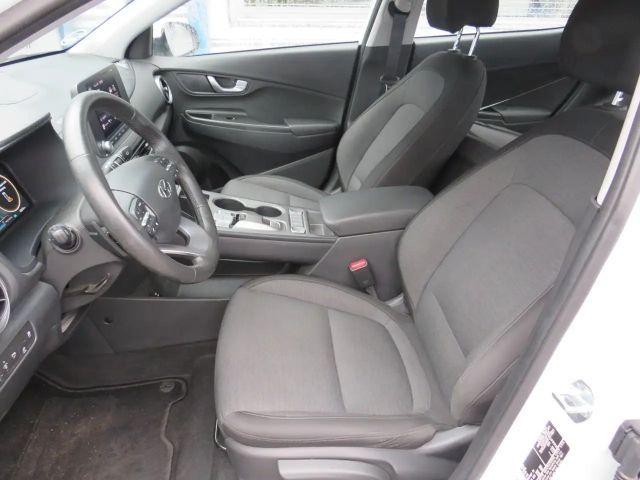 Hyundai Kona 2WD 39 kWh Electric Select