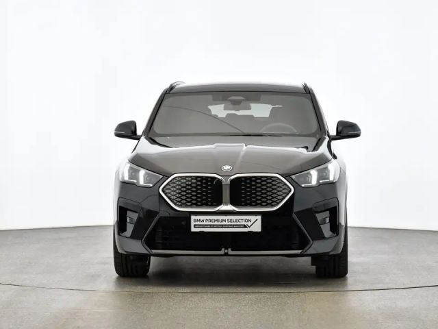 BMW iX2 eDrive20