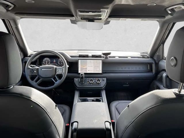 Land Rover Defender 90 D250 Dynamic SE
