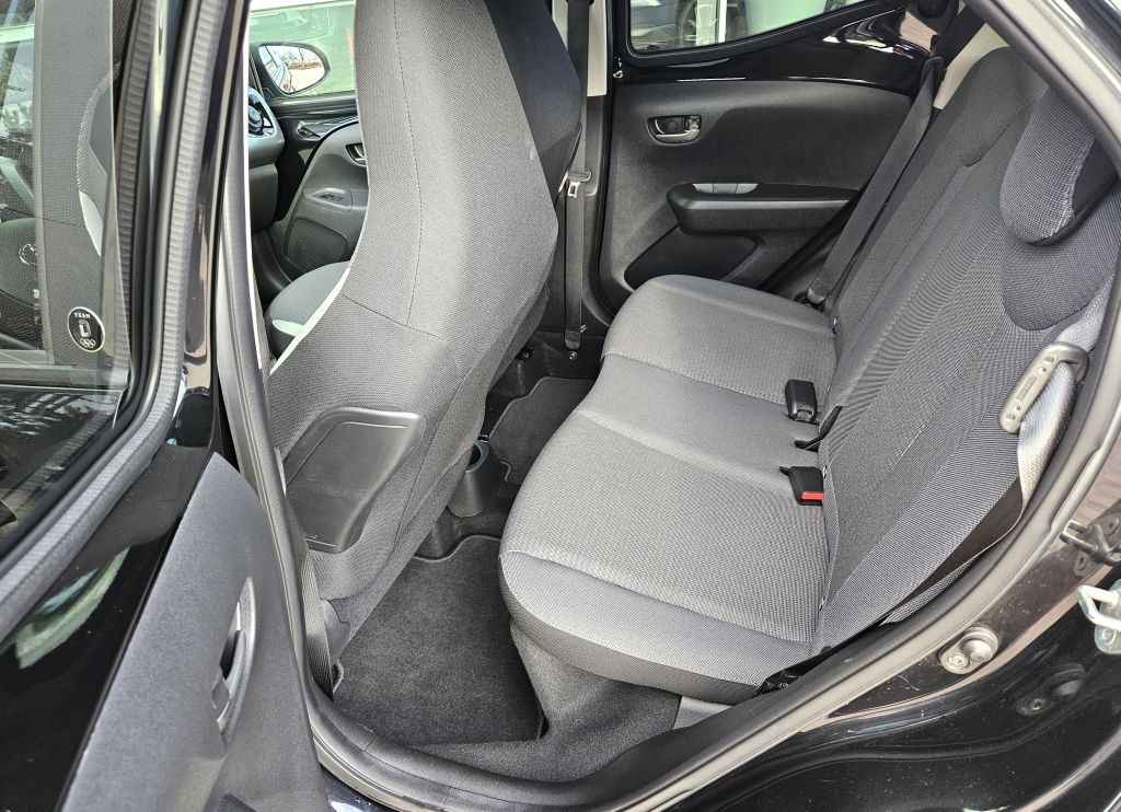 Toyota Aygo 5-deurs Team D