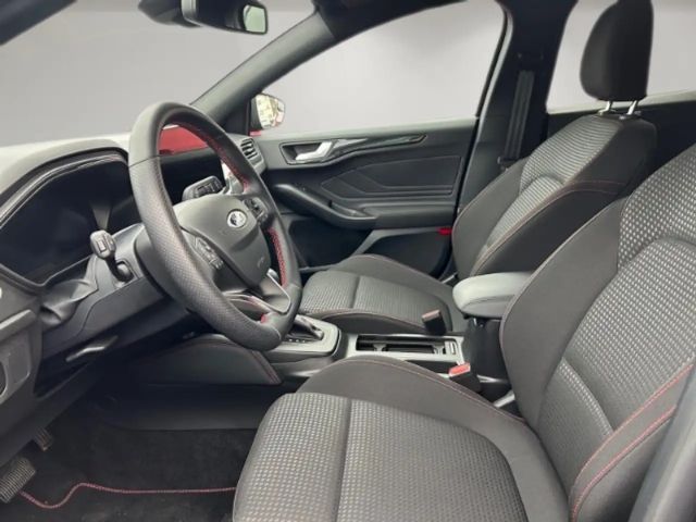 Ford Focus ST Line Wagon