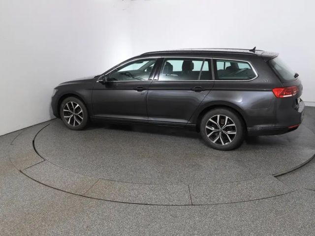 Volkswagen Passat Business Variant