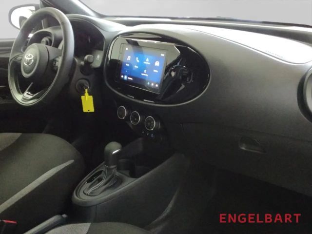 Toyota Aygo X 1.0 VVT-i Business Hatchback