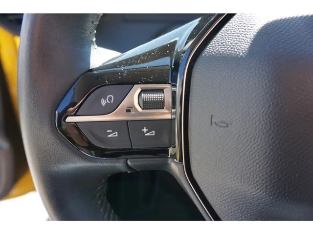 Peugeot E-208 Active Pack