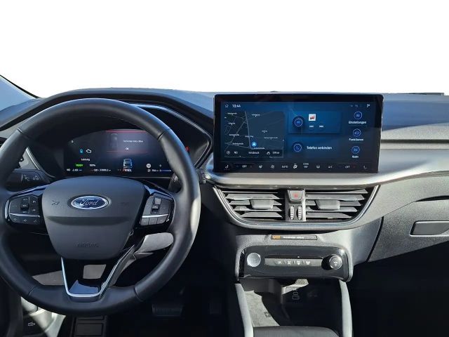 Ford Kuga AWD Hybrid Titanium