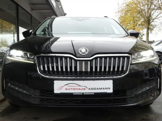 Skoda Superb *Memory Sitz*Vollleder*Panoramadach*AHK*