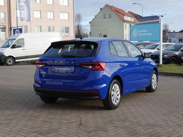 Skoda Fabia 1.0 MPI PDC-hinten LED KLIMAANLAGE LANEASSIST BLUETOOTH