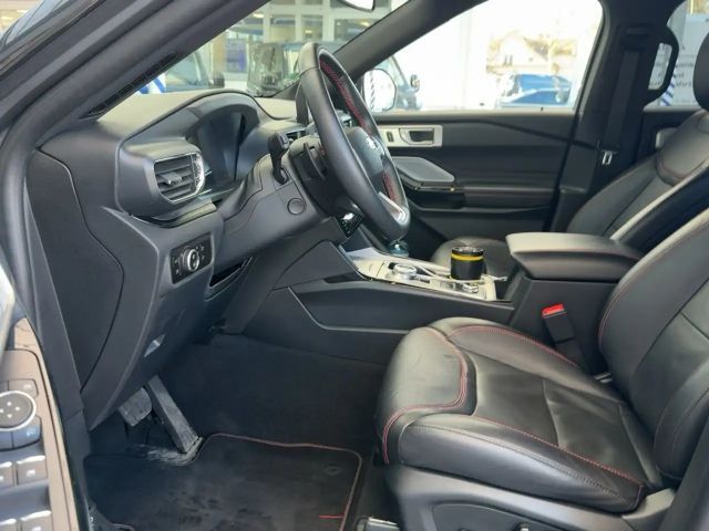 Ford Explorer EcoBoost ST Line